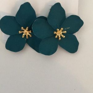 Badgley Mischka Jewelry - New Badgley Mischka Teal Flower w Gold center earr Badgley Mischka Jewelry - New Badgley Mischka Teal Flower w Gold center earr